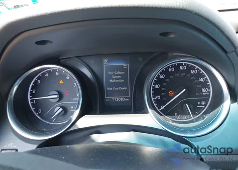 2018 Toyota Camry Le из США, поврежденный, VIN 4T1B11HK6JU670529